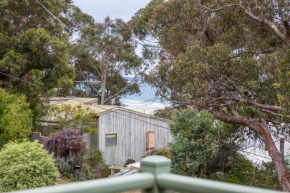 Tri Kahl, Lorne